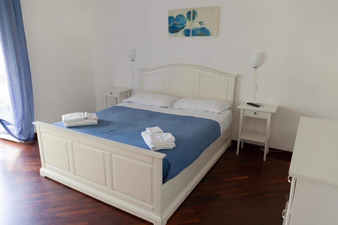 Appartamento Velia Salerno Exterior foto